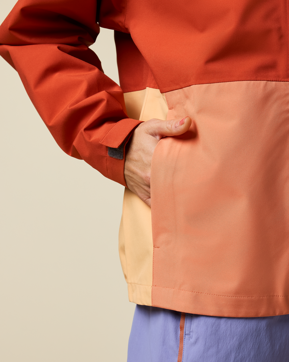 1200x1200_png-S26_W_Cielo_Rain_Jacket_Chimayo_and_Grapefruit_0201.png