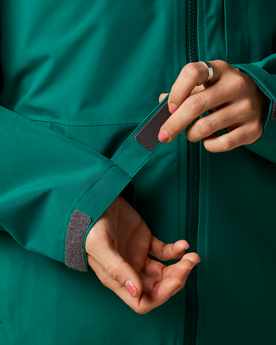 1200x1200_png-S26_W_Cielo_Rain_Jacket_Malachite_1099.png