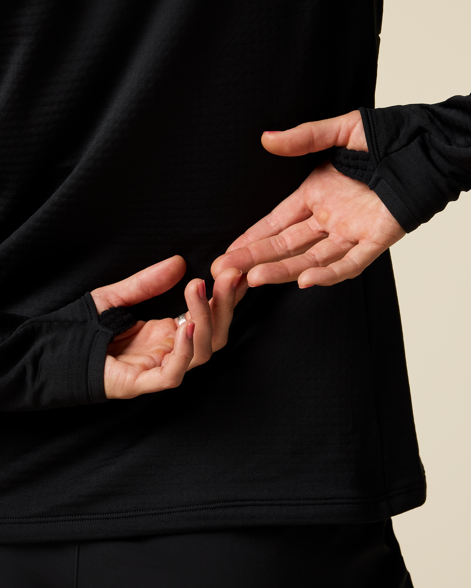 1200x1200_png-S26_W_Otero_Fleece_Half-Zip_Pullover_Cotopaxi_Black_0697.png