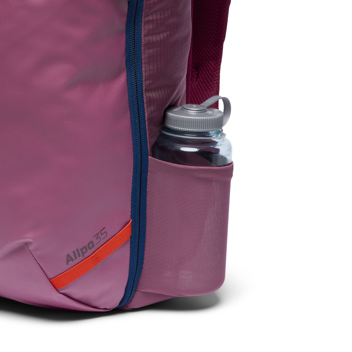 1200x1200png-F25UAllpa35LTravelPackFig_A3.png
