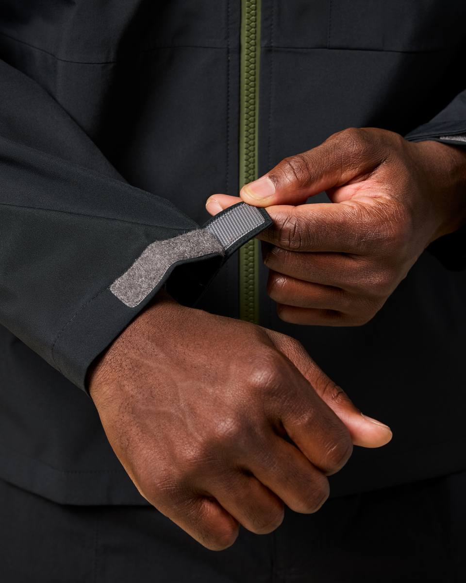 1200x1200png-S26MCieloRainJacketAllBlack_07.png