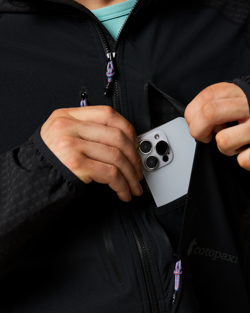 1200x1200png-S26MYermoHoodedJacketCotopaxiBlack_2265.png