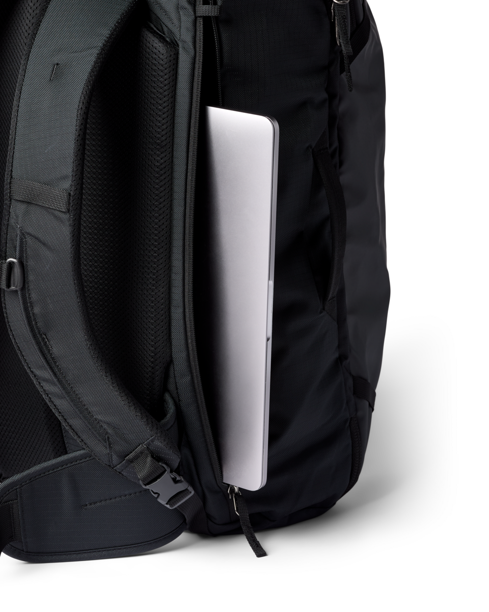 1200x1200png-S26UAllpa35LTravelPackCotopaxiBlack_A1.png