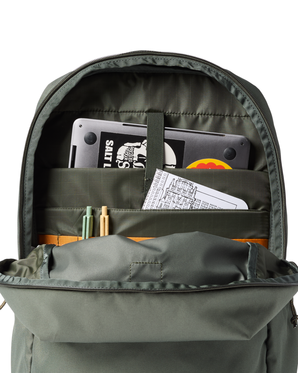 1200x1200png-S26UChiquillo26LBackpack-CadaDiaFatigue_A2.png