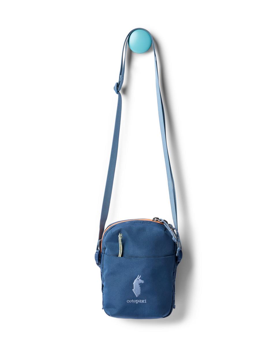 1200x1200png-S26UTodo1LShoulderBagDeepSea_A1.png