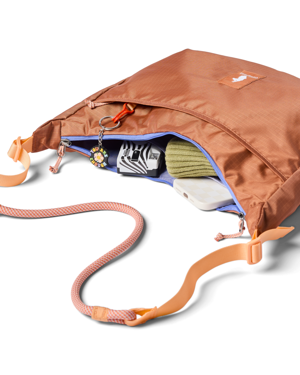 1200x1200png-S26UTrozo8LShoulderBag-CadaDiaWhiskey_A1.png