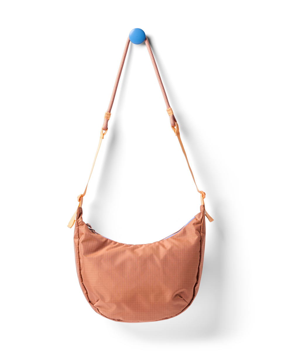 1200x1200png-S26UTrozo8LShoulderBag-CadaDiaWhiskey_B.png