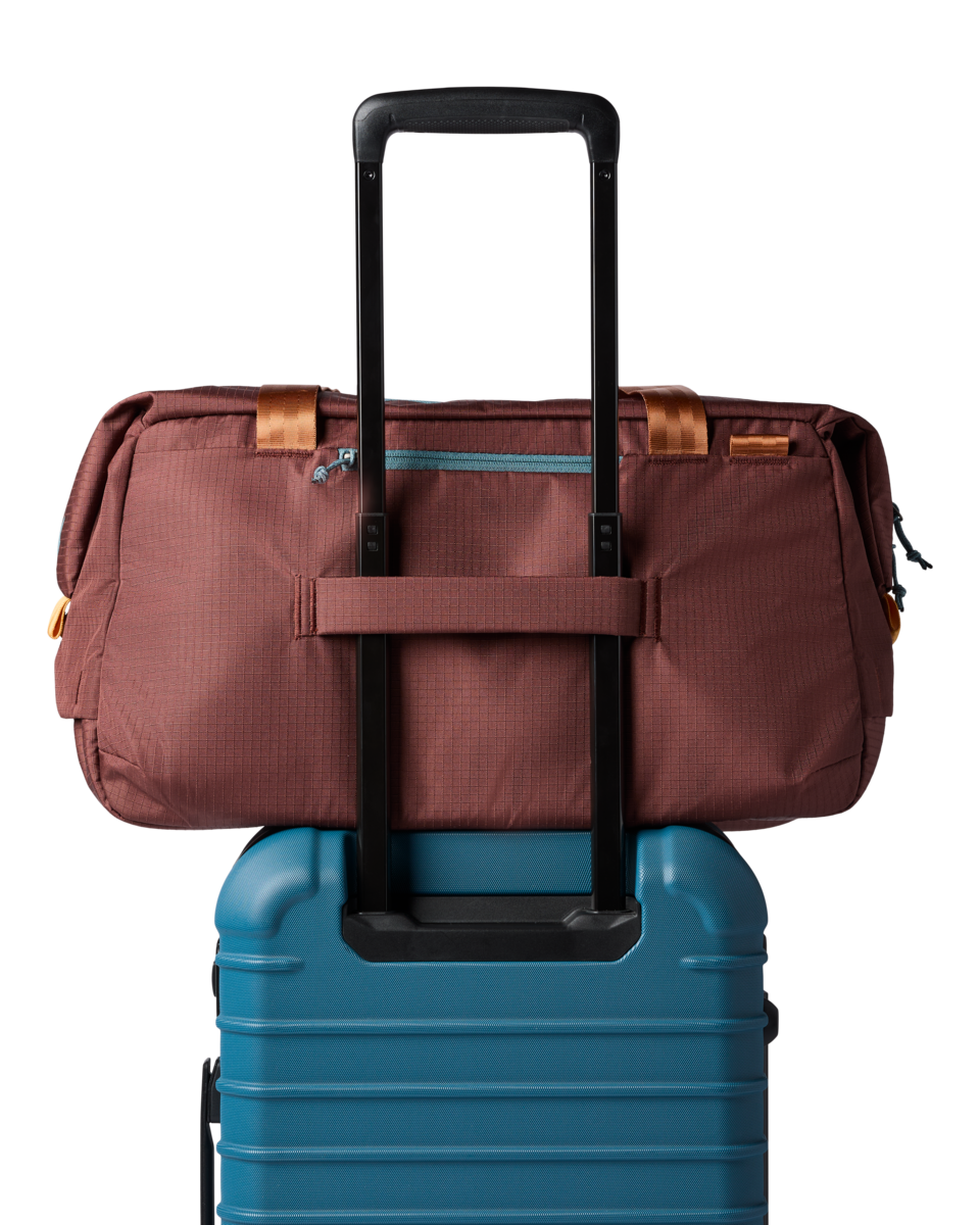 1200x1200png-S26UViaje35LTravelDuffelSepia_A3.png