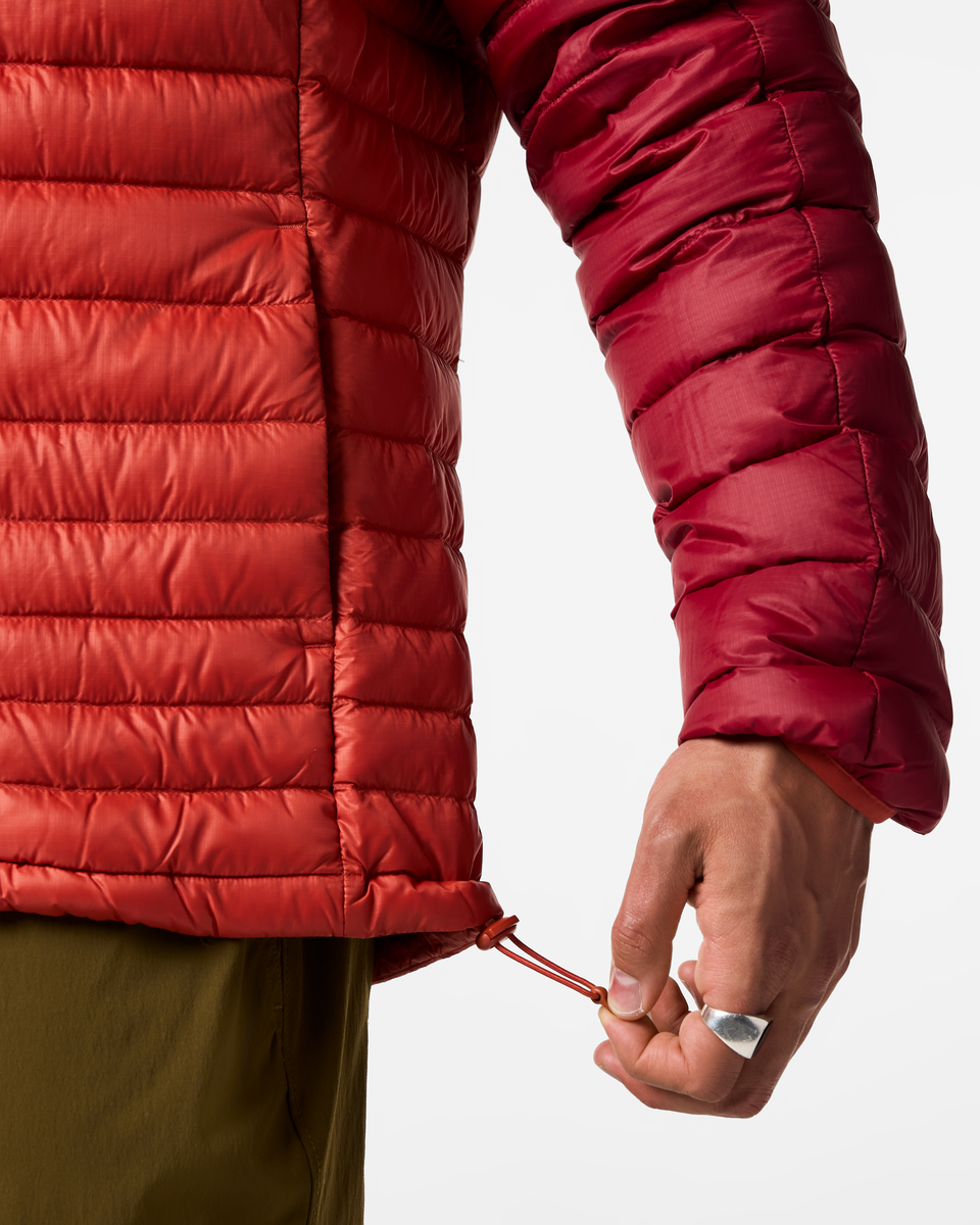 f26-m-fuego-down-jacket-crimson-and-chimayo-05-r_82e257c2-c340-4613-8ac1-6f23918dcf9d.png