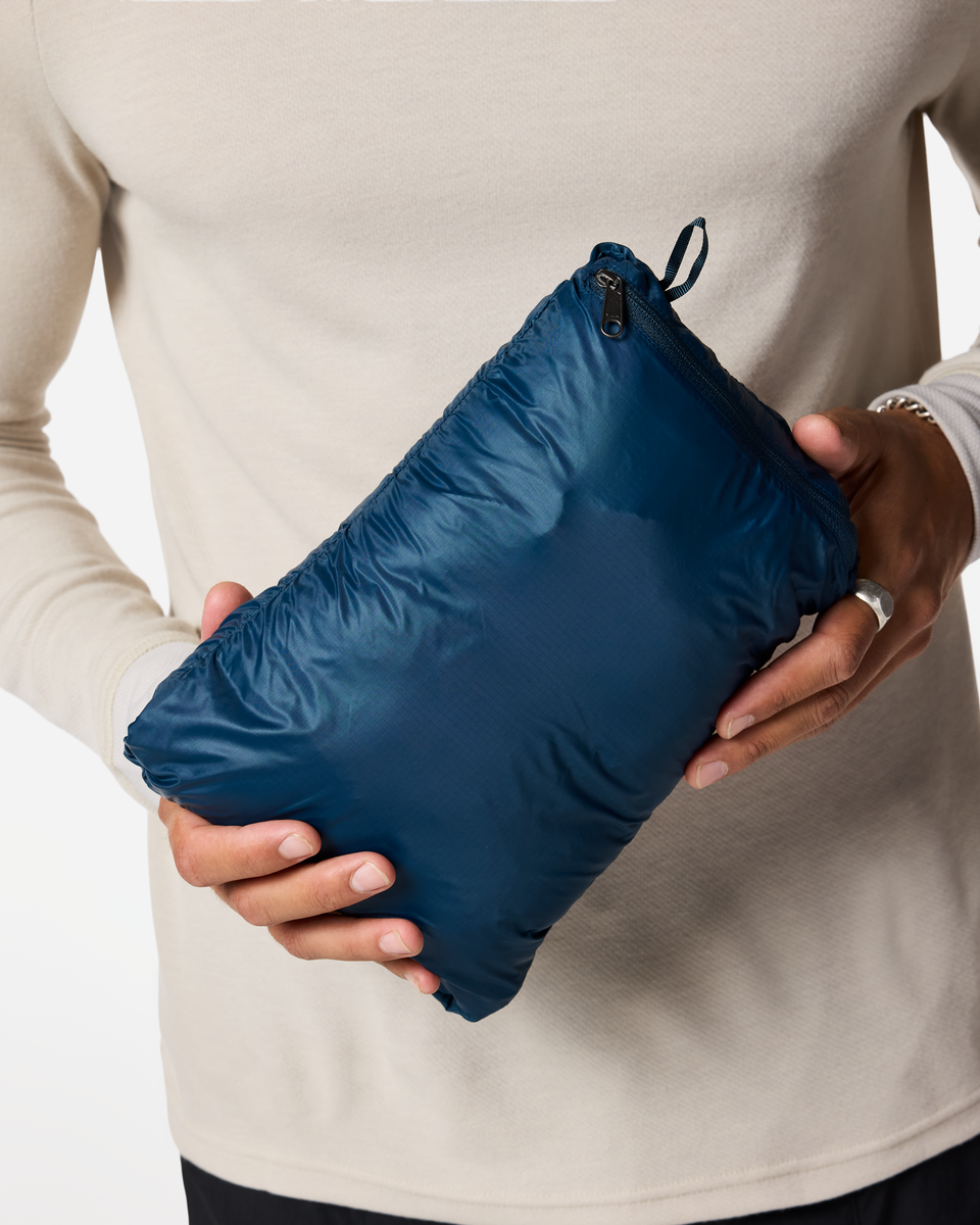 f26-m-fuego-down-jacket-indigo-stripes-07-r.png