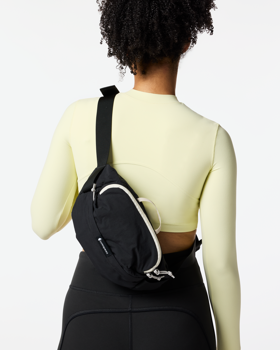 f26-u-empacable-3l-sling-cotopaxi-black-01-r-1.png