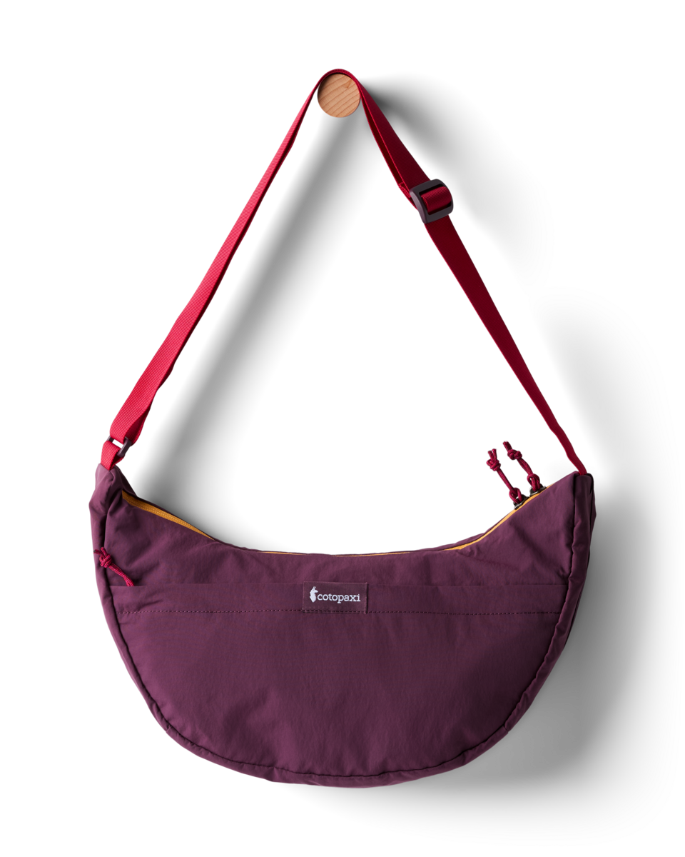 f26-u-empacable-6l-crescent-bag-acai-f-r.png