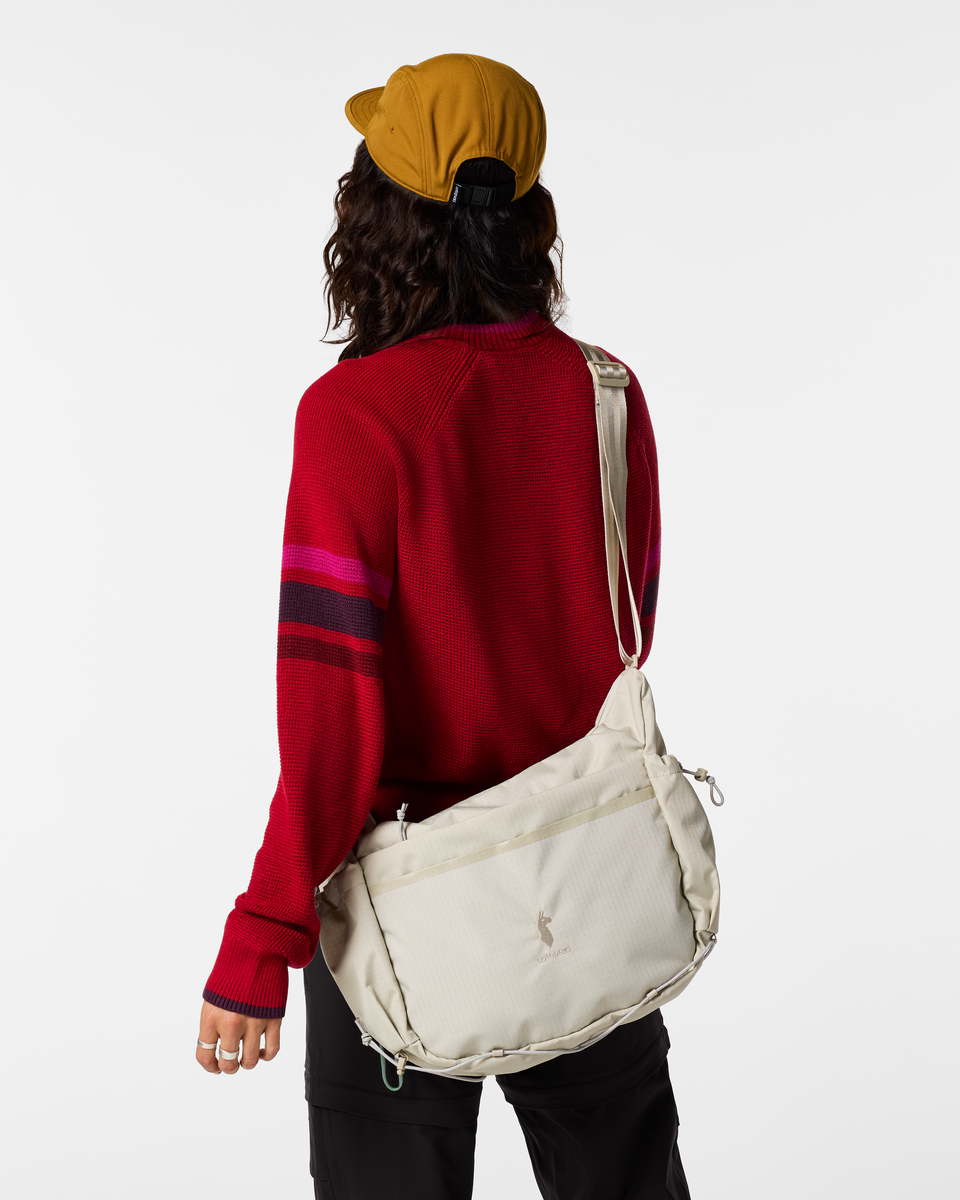f26-u-viaje-12l-shoulder-bag-mineral-02-r.png