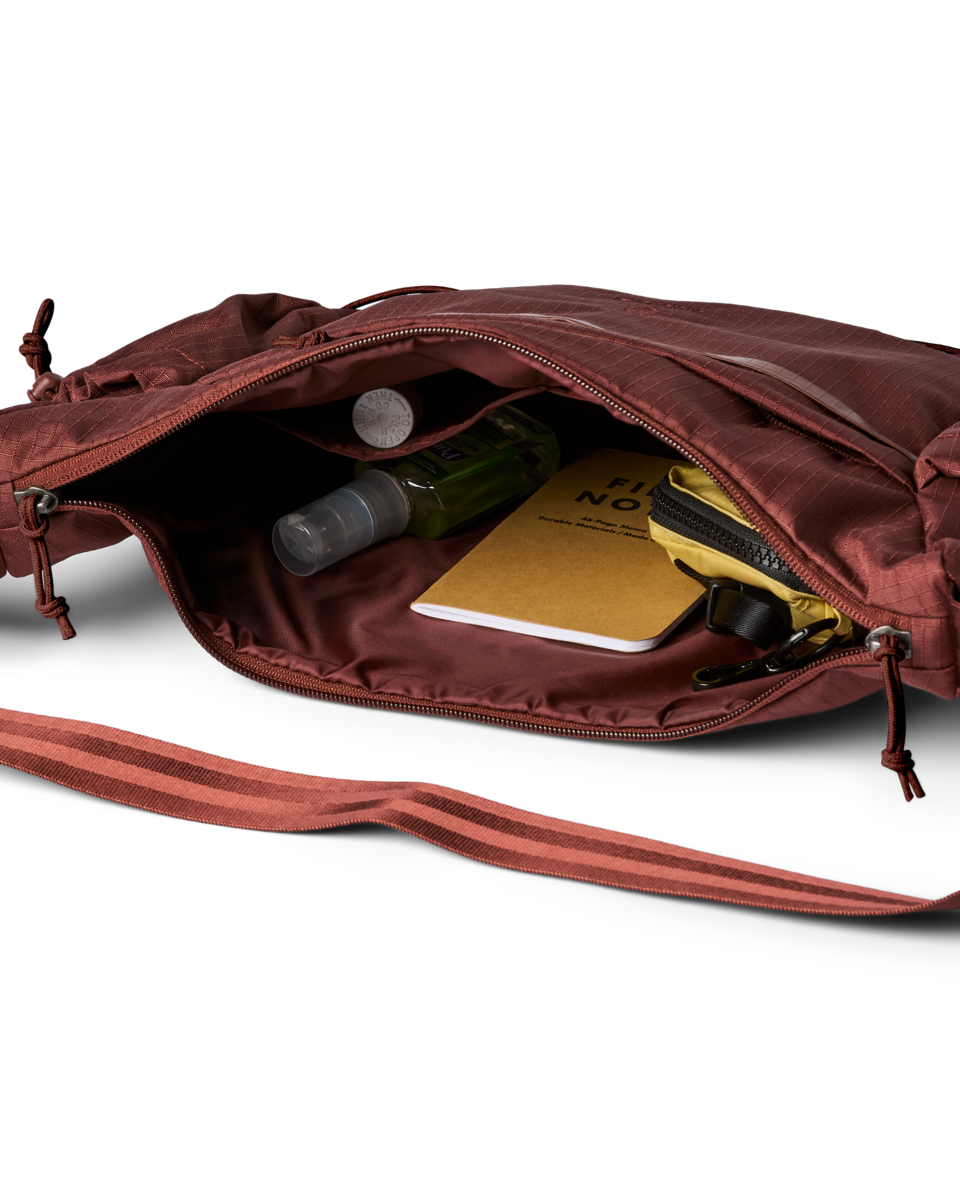 f26-u-viaje-9l-shoulder-bag-sepia-a3-c-r.png