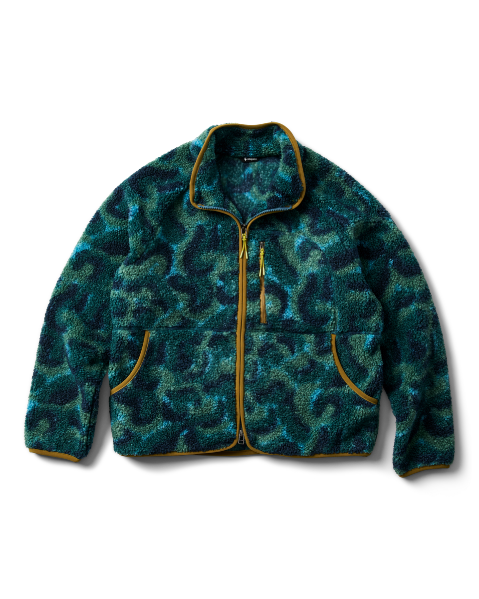f26-w-amigazo-fleece-jacket-brush-clouds-oasis-lf-r.png