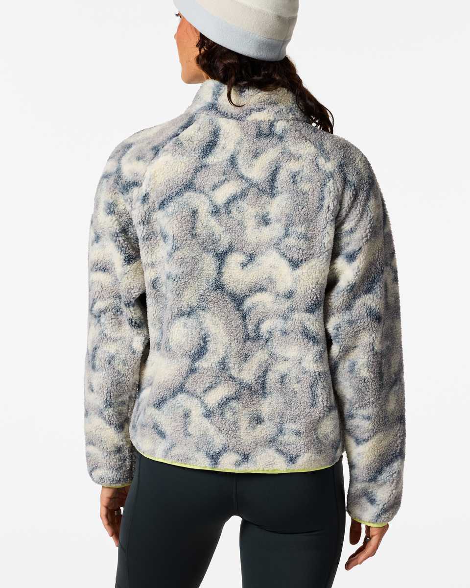 f26-w-amigazo-fleece-jacket-brush-clouds-slate-02-r.png