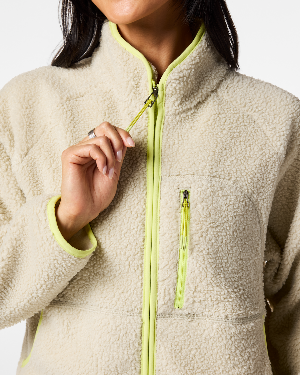 f26-w-amigazo-fleece-jacket-mineral-05-r.png