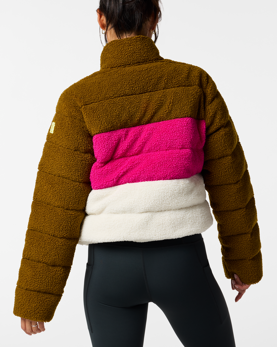 f26-w-amigazo-max-down-jacket-log-cabin-pitaya-and-chalk-02-r.png