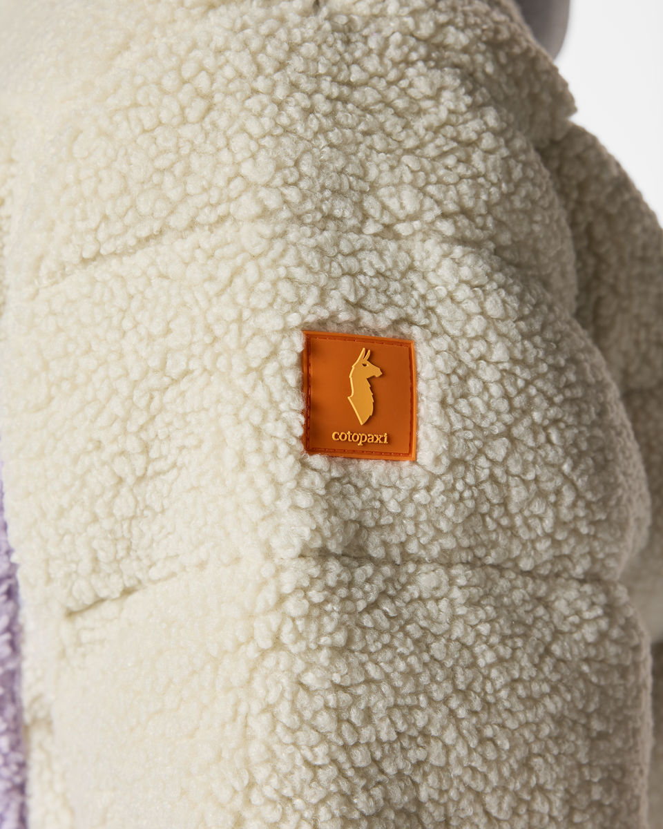 f26-w-amigazo-max-down-jacket-mineral-and-chalk-06-r.png