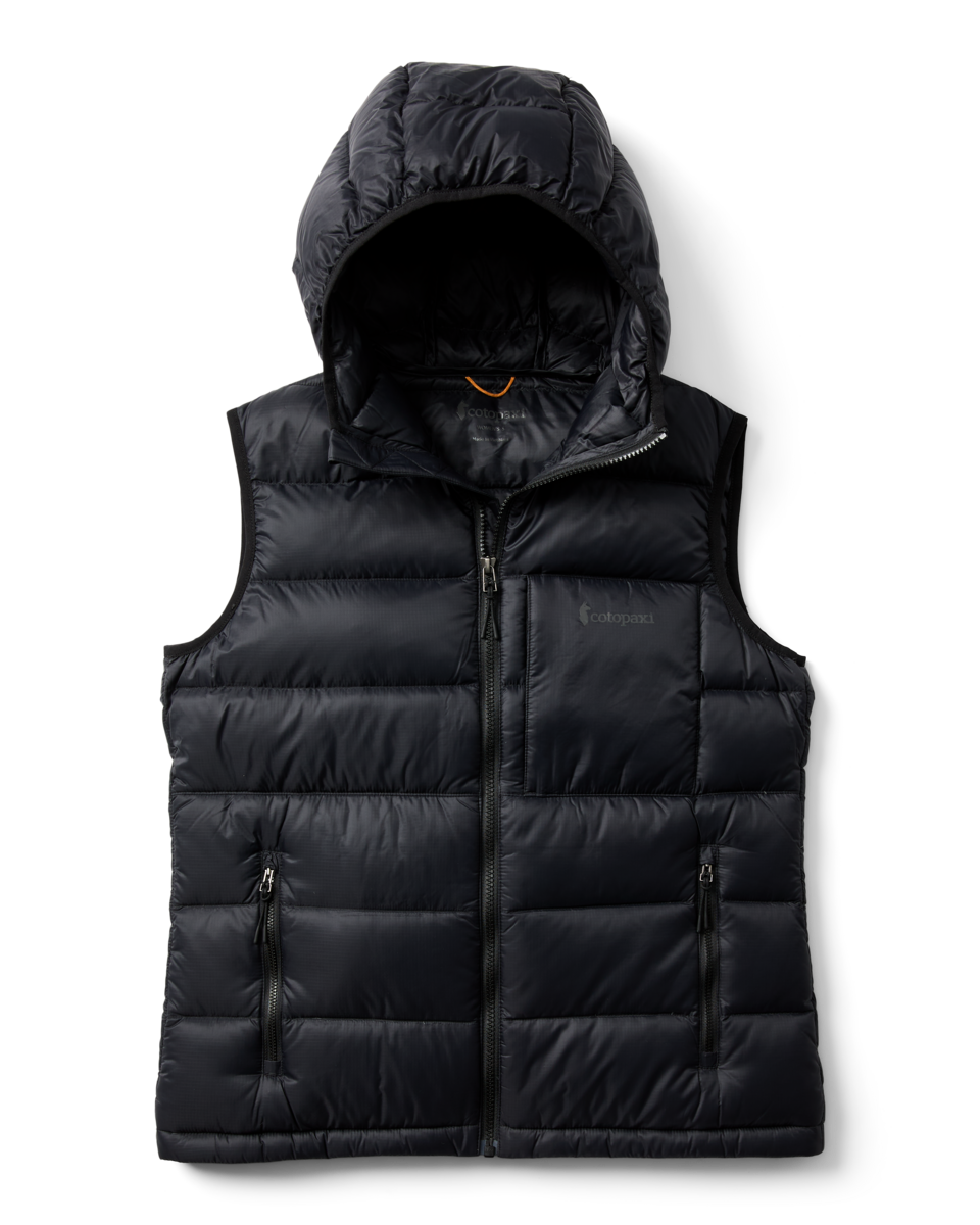 f26-w-fuego-max-down-vest-cotopaxi-black-lf-r.png