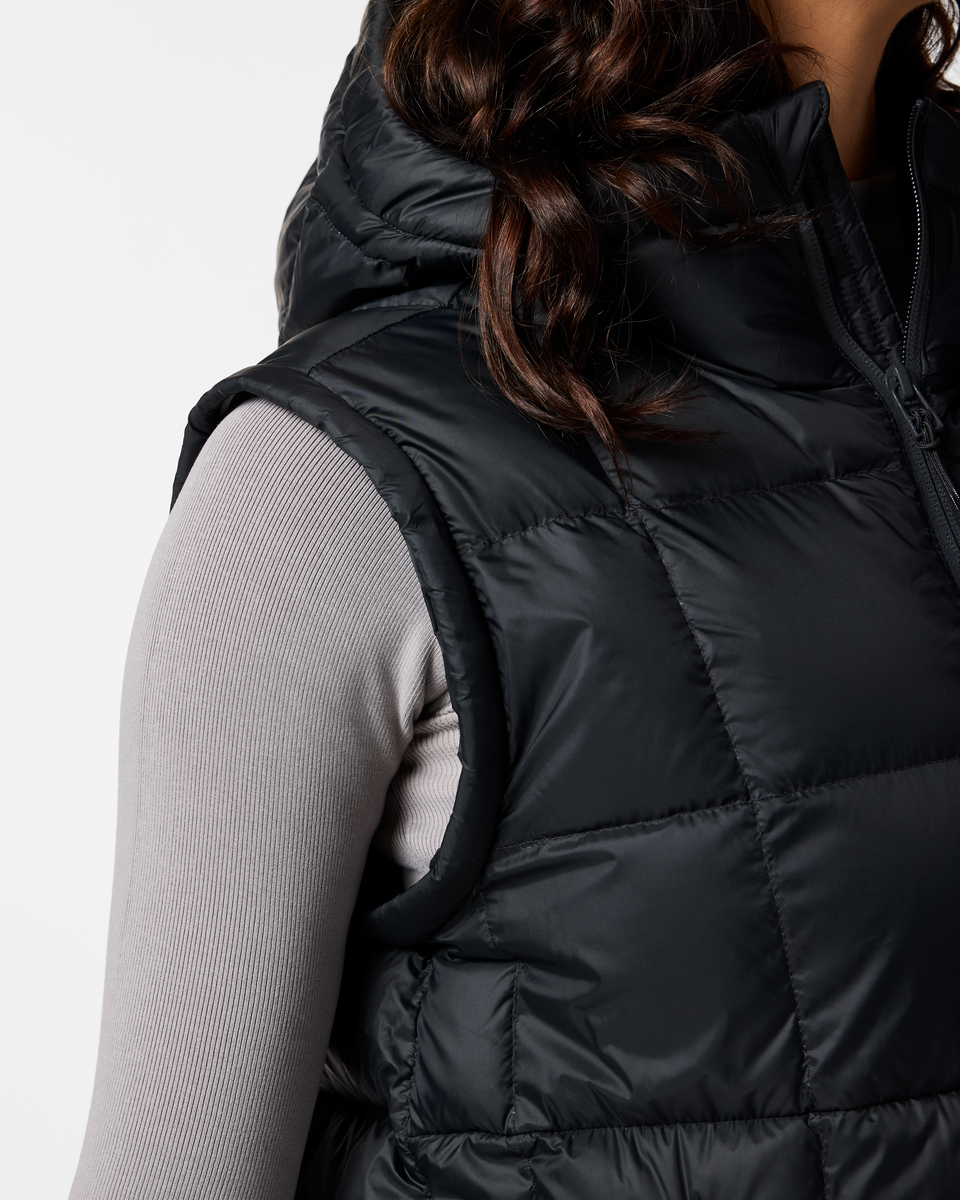f26-w-repleto-down-convertible-parka-cotopaxi-black-08-c-r.png