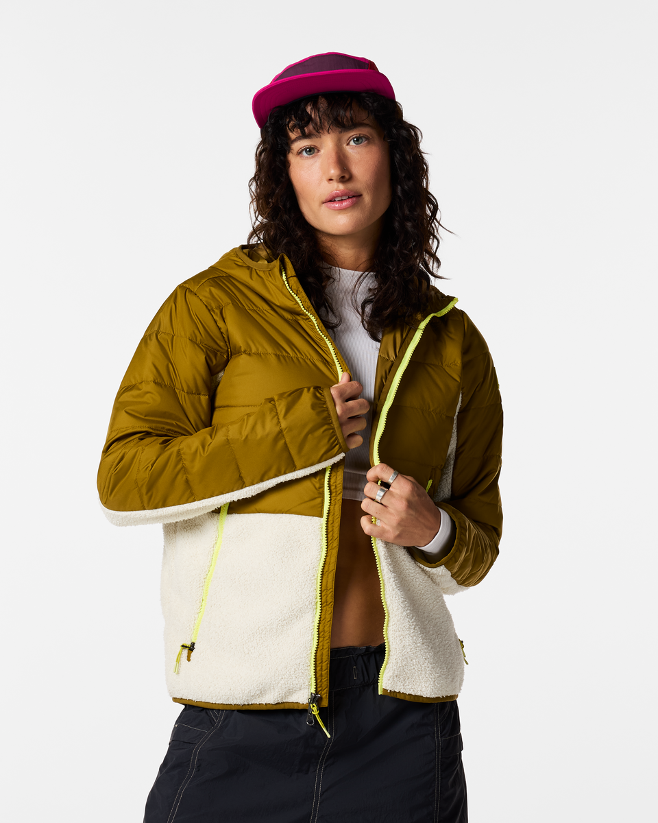 f26-w-trico-2.0-hybrid-jacket-log-cabin-and-chalk-07-r.png