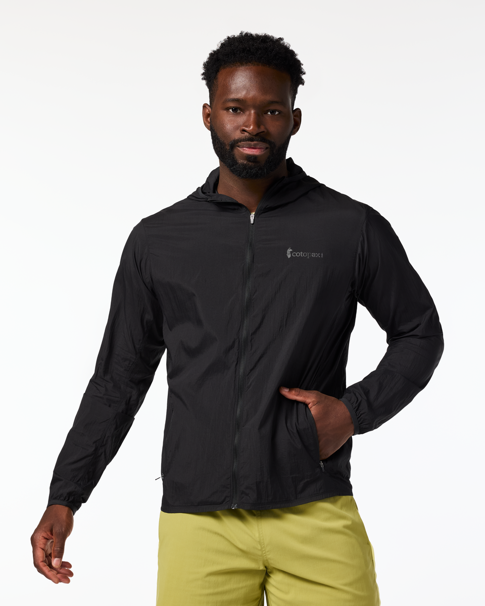 s26-m-pacaya-lite-hooded-jacket-cotopaxi-black03-r.png