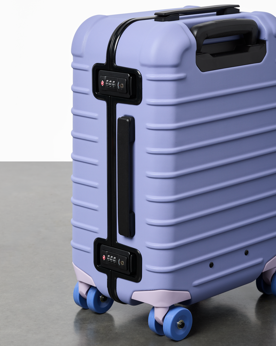 s26-u-coraza-suitcase-carry-on-aster-a1.png