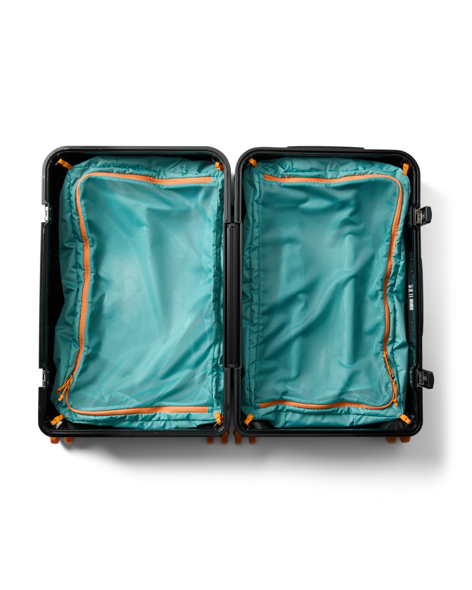 s26-u-coraza-suitcase-medium-checked-blue-spruce-lf-butterfly.png