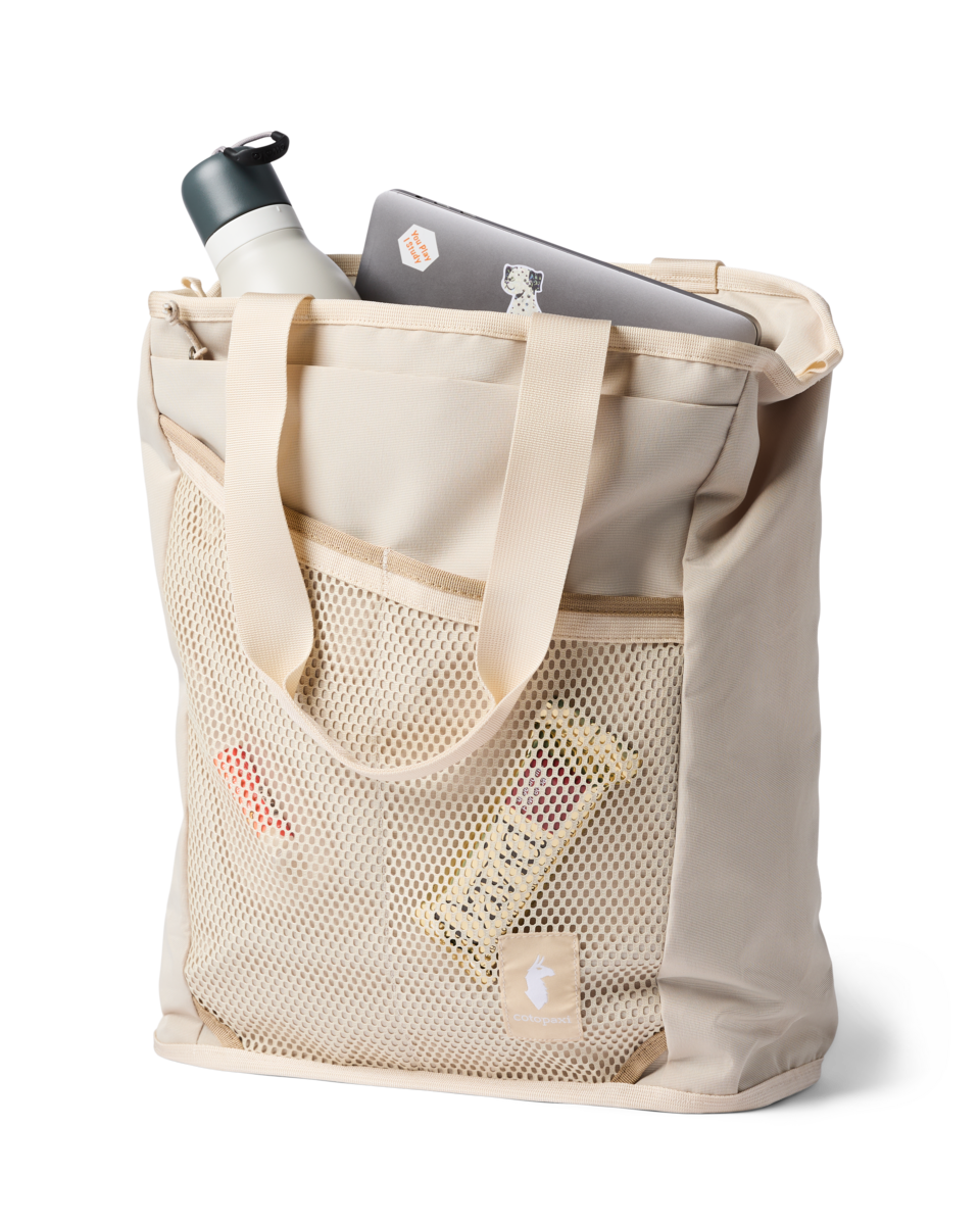 s26-u-todo-22l-convertible-tote-cream-a2_9040ff4e-2610-43e9-9640-0750974df139.png